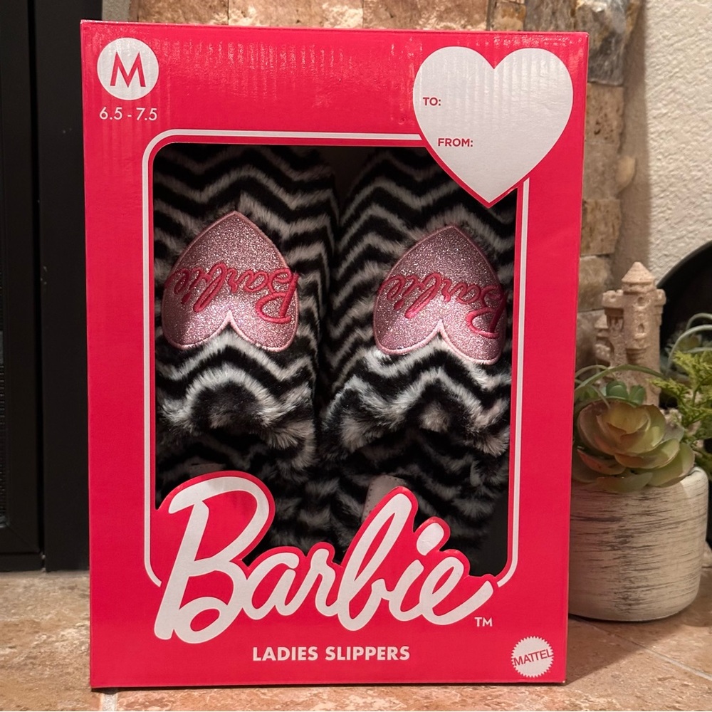Barbie Glitter Heart Memory Foam Slippers Women’s Size Medium (6.5 - 7.5)